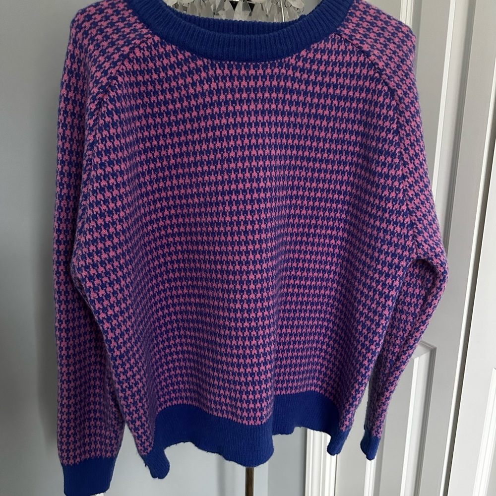 Long sleeve cozy pullover sweater